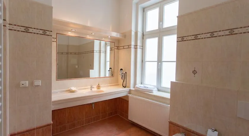Hotel Ontario Karlovy Vary 3*,  Česká republika